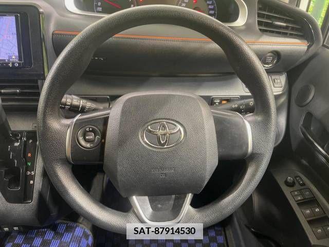 Toyota SIENTA 2018-11 336704-11