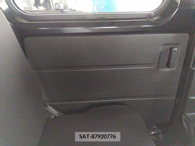 Daihatsu HIJET CARGO 2022-07 271868-18