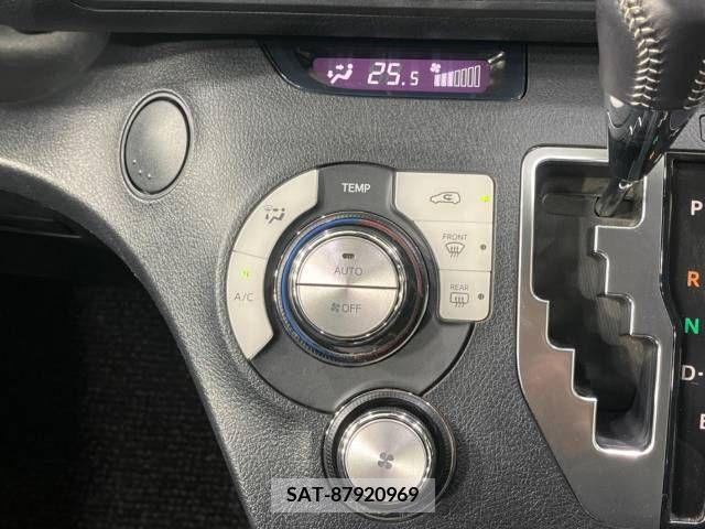 Toyota SIENTA 2017-06 230124-7