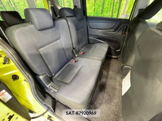 Toyota SIENTA 2017-06 230124-9