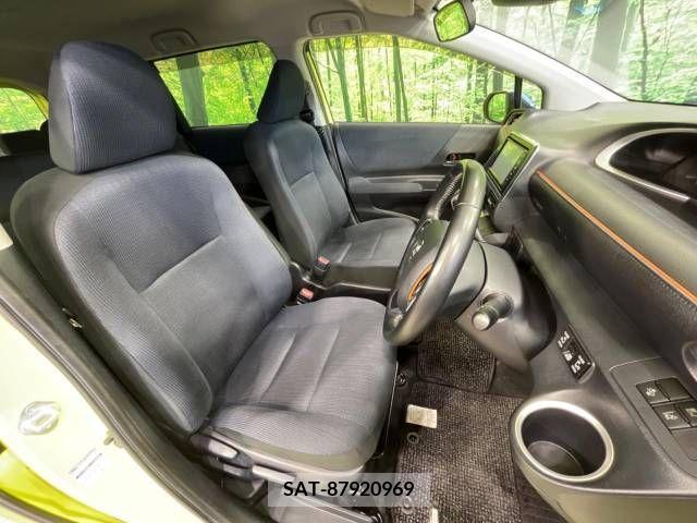 Toyota SIENTA 2017-06 230124-8