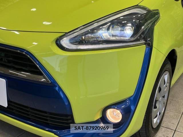 Toyota SIENTA 2017-06 230124-13
