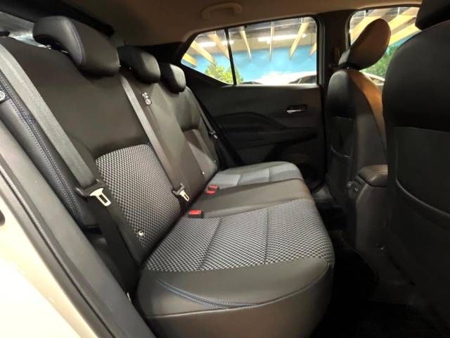 Nissan KICKS 2021-07 11731-9