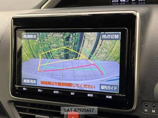 Toyota VOXY 2019-01 210766-3