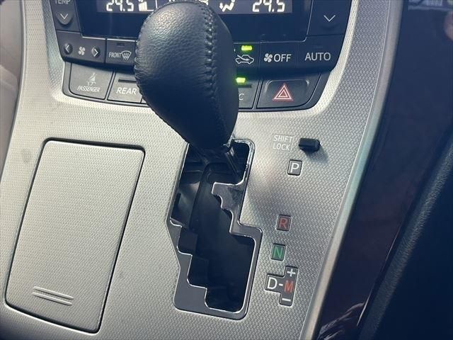 Toyota VELLFIRE 2012-02 196227-27