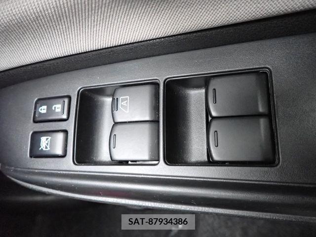 Nissan NOTE 2019-01 305443-7