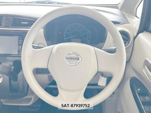 Nissan DAYZ 2017-12 323415-12