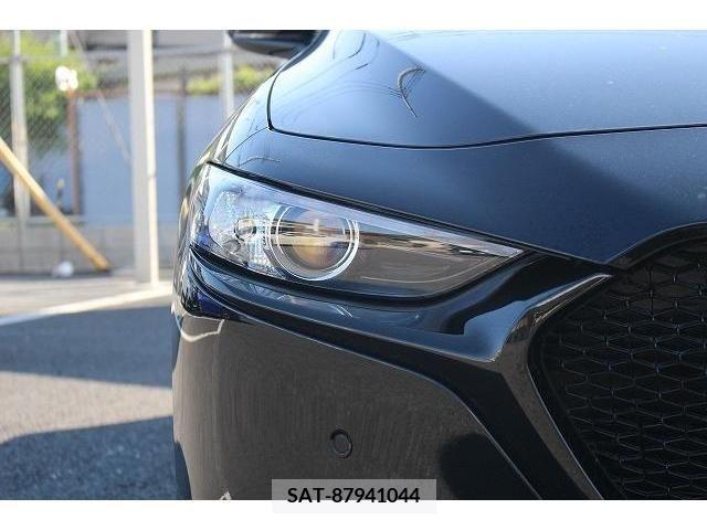 Mazda MAZDA3 2022-11 301046-11