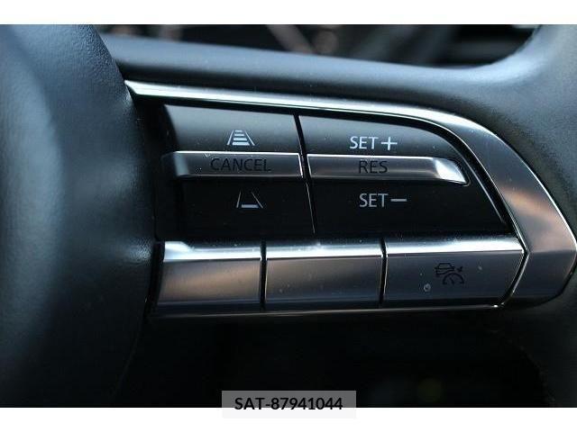 Mazda MAZDA3 2022-11 301046-6