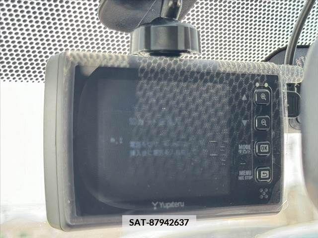 Toyota SPADE 2014-10 346584-5