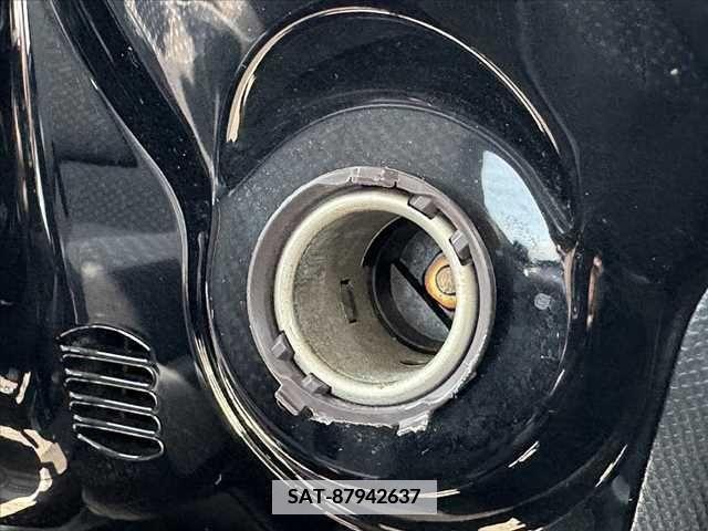 Toyota SPADE 2014-10 346584-29