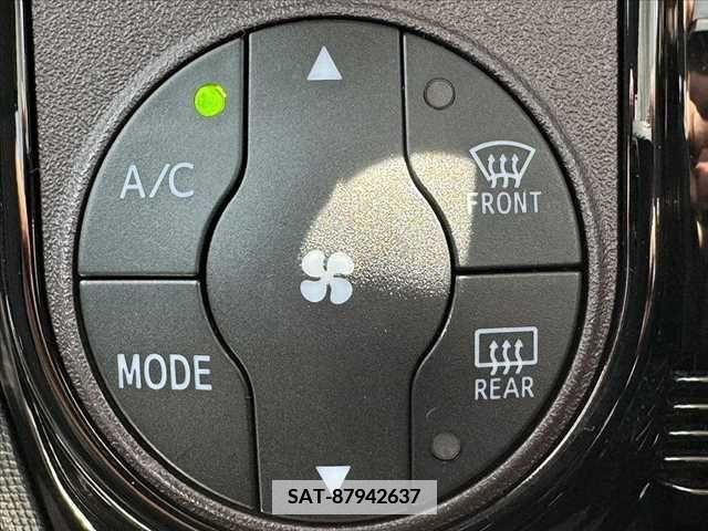 Toyota SPADE 2014-10 346584-25