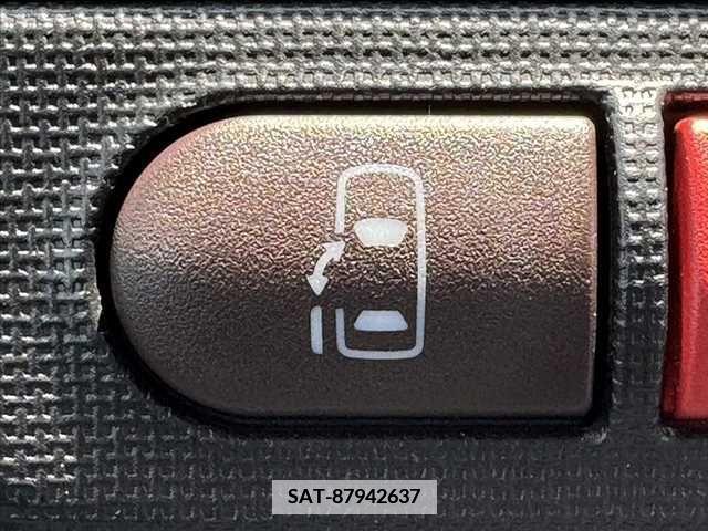 Toyota SPADE 2014-10 346584-23