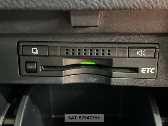 Toyota VELLFIRE 2015-04 369684-7
