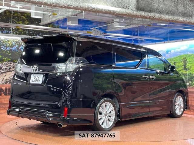 Toyota VELLFIRE 2015-04 369684-18