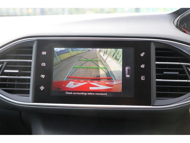 Peugeot 308 2015-03 25225-5