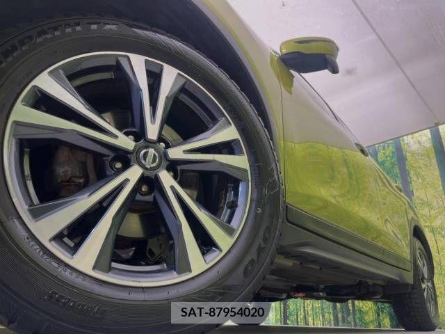 Nissan X-TRAIL 2017-05 330431-13