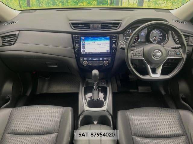 Nissan X-TRAIL 2017-05 330431-1