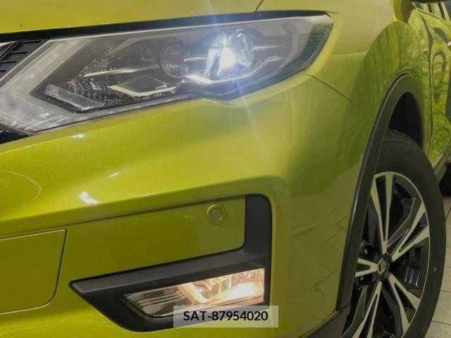 Nissan X-TRAIL 2017-05 330431-12