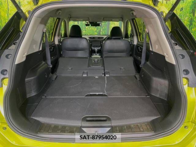 Nissan X-TRAIL 2017-05 330431-10