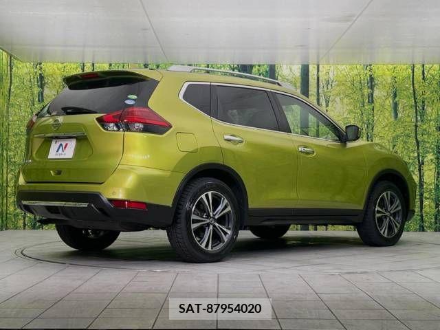 Nissan X-TRAIL 2017-05 330431-17