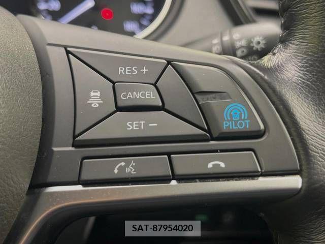 Nissan X-TRAIL 2017-05 330431-7