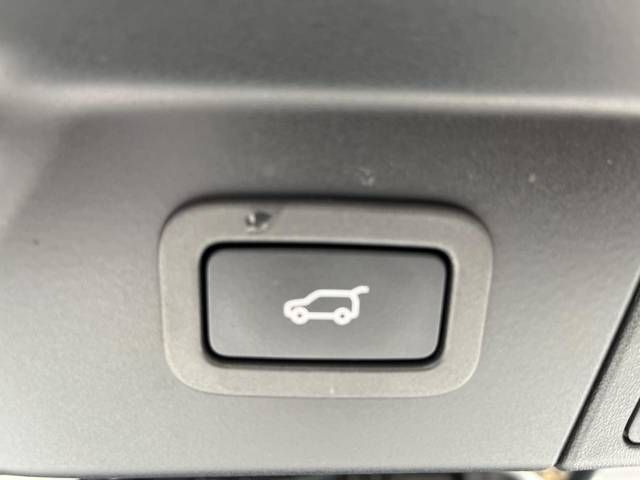 ROVER RANGE ROVER 2018-05 11633-13