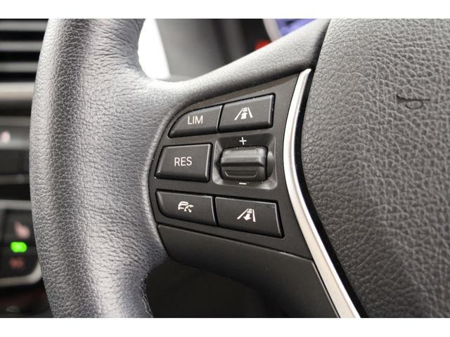 Bmw 1 SERIES 2018-09 23022-14