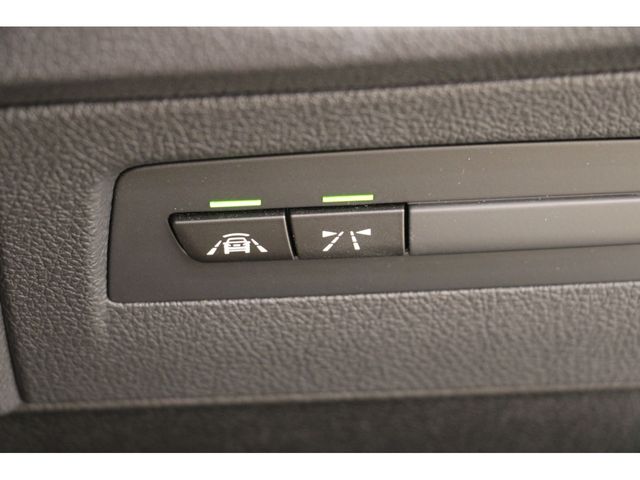 Bmw 1 SERIES 2018-09 23022-12