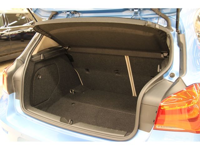 Bmw 1 SERIES 2018-09 23022-27