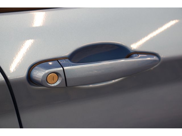 Bmw 1 SERIES 2018-09 23022-19