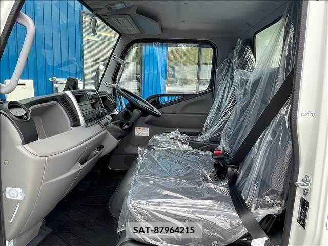 Mitsubishi CANTER 2024-03 263469-3