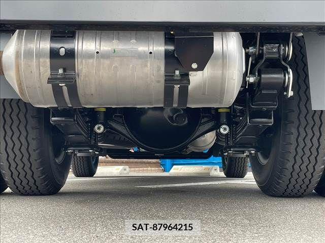Mitsubishi CANTER 2024-03 263469-13