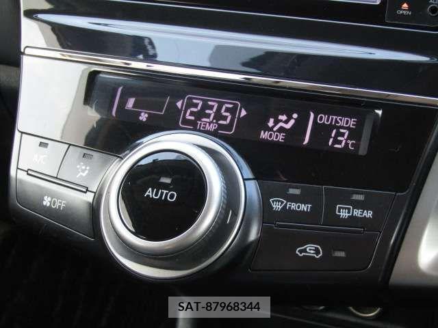 Toyota PRIUS ALPHA 2015-01 220286-11