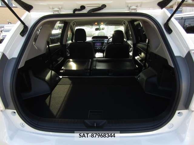Toyota PRIUS ALPHA 2015-01 220286-7