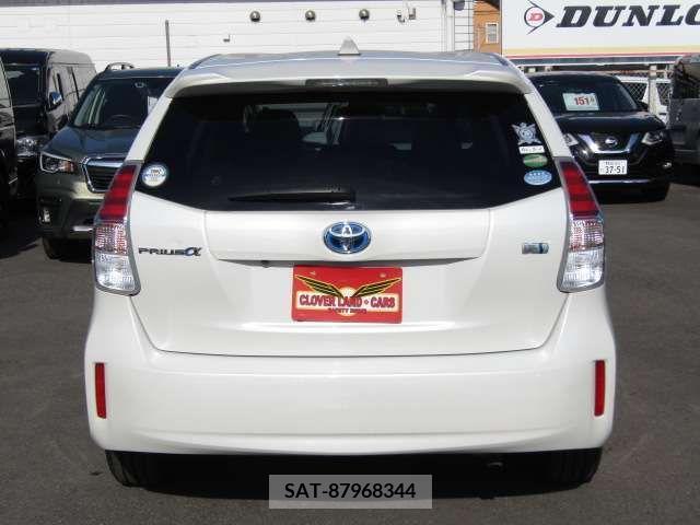 Toyota PRIUS ALPHA 2015-01 220286-5