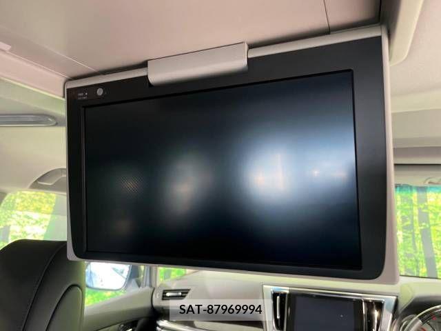 Toyota ALPHARD 2022-10 337601-3