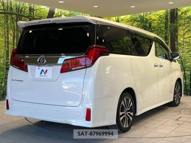 Toyota ALPHARD 2022-10 337601-18