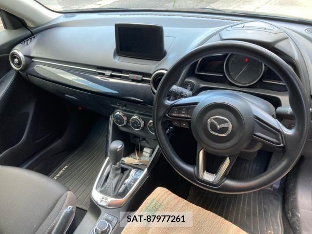 Mazda MAZDA2 2019-10 392012-8