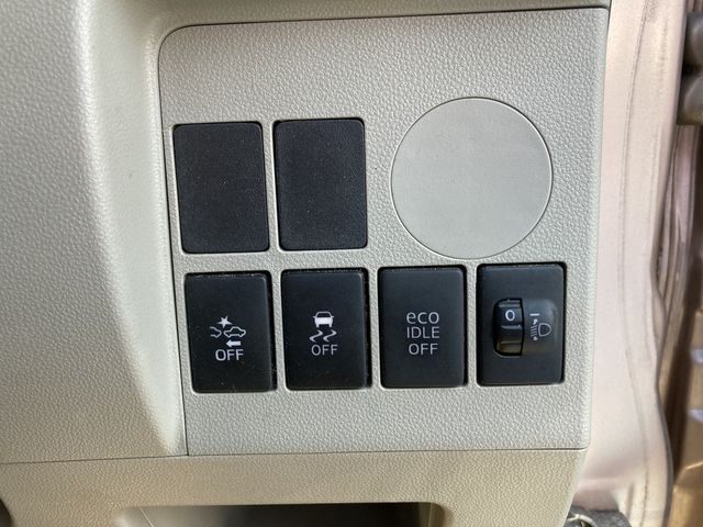 Daihatsu TANTO 2014-07 12760-28