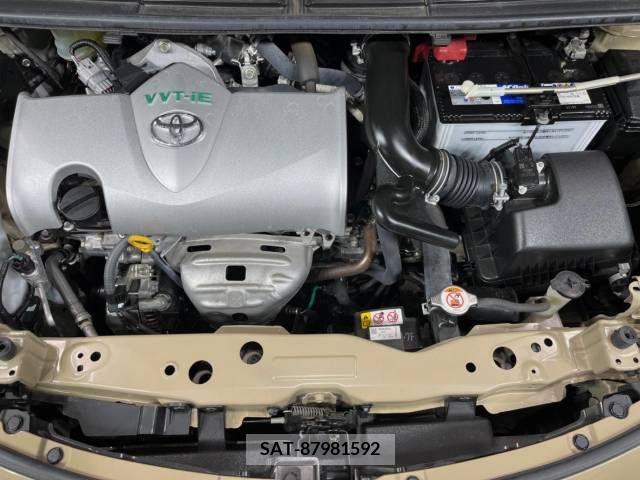 Toyota SIENTA 2019-01 379086-18