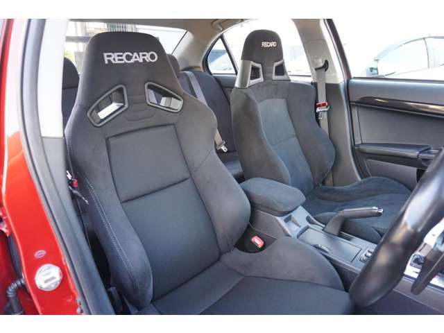 Mitsubishi LANCER 2010-03 194793-12
