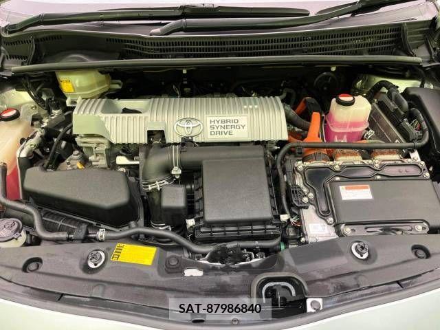 Toyota PRIUS 2014-04 341575-18