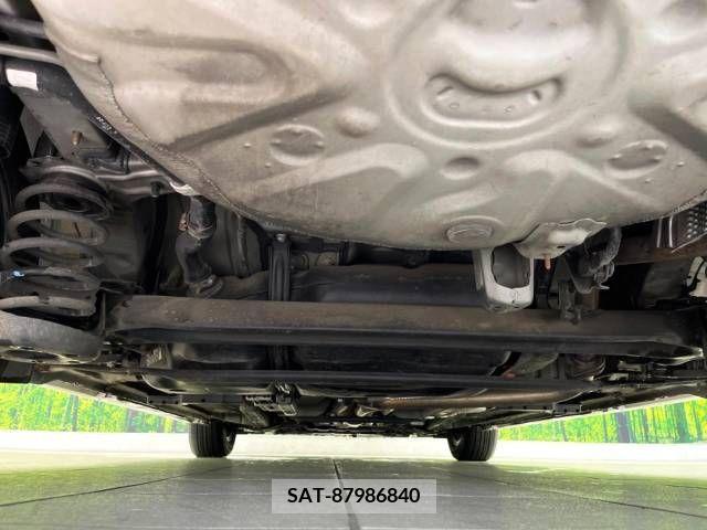 Toyota PRIUS 2014-04 341575-19