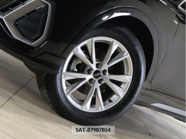 Audi Q3 2022-04 237385-27