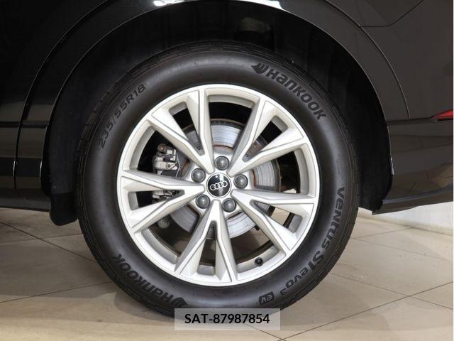 Audi Q3 2022-04 237385-28