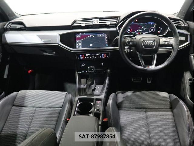 Audi Q3 2022-04 237385-9