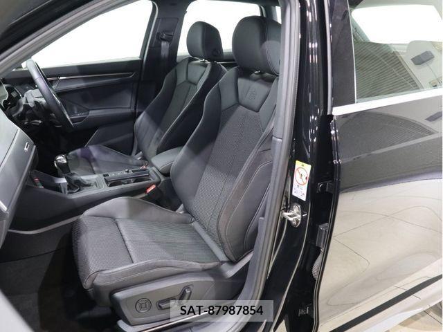 Audi Q3 2022-04 237385-18