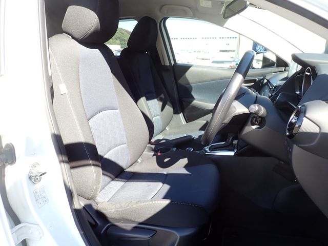 Mazda DEMIO 2016-10 16875-13