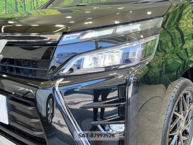 Toyota VOXY 2017-08 321550-13